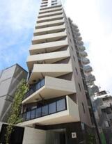 コンシェリア新宿御苑CROSSIA