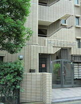 ま・めいぞん小石川