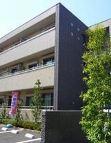 シャーメゾン金井