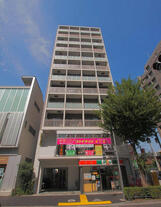 シャルール新宿